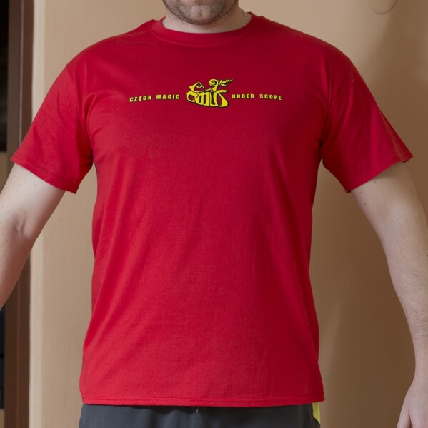 Levně Červené Magic tričko CMUS velikost L