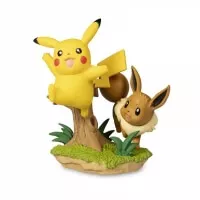 Pokémon Pikachu and Eevee Pokéball Collection - figurka