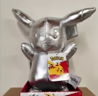 Stříbrný pokémon plyšák Pikachu