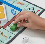 Dětská hra Monopoly Junior Electronic Banking