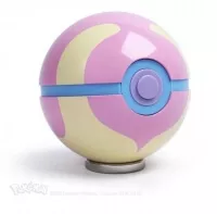 Heal Ball soška