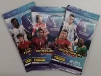 Tři balíčky fotbalových karet v rámci Mega Starter packu