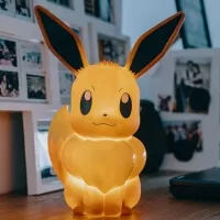 Pokémon lampička se dvěma intenzitami světla